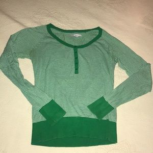 Old navy sweater